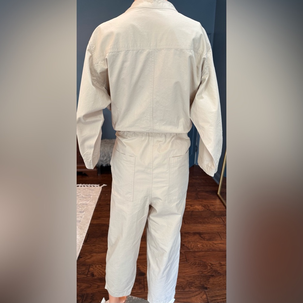 Beige Utility Jumpsuit Button Front Drawstring Waist Cropped Pockets Womens M - Picture 3 of 9